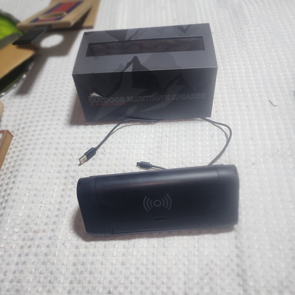 HIGH SIERRA EUC BLUETOOTH OUTDOORS WIRELESS SPEAKER